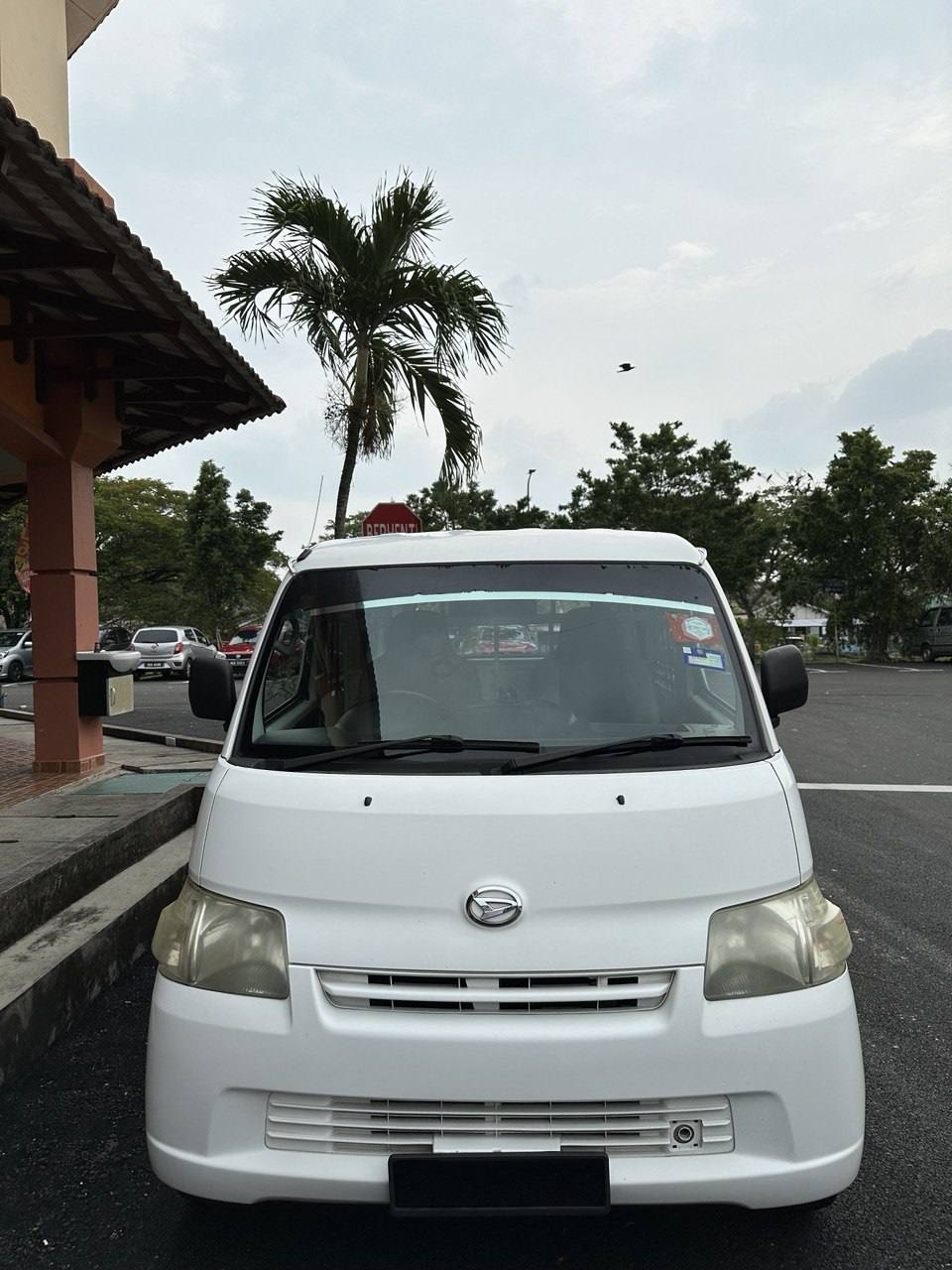 Galeri Van Sewa KL PJ 5